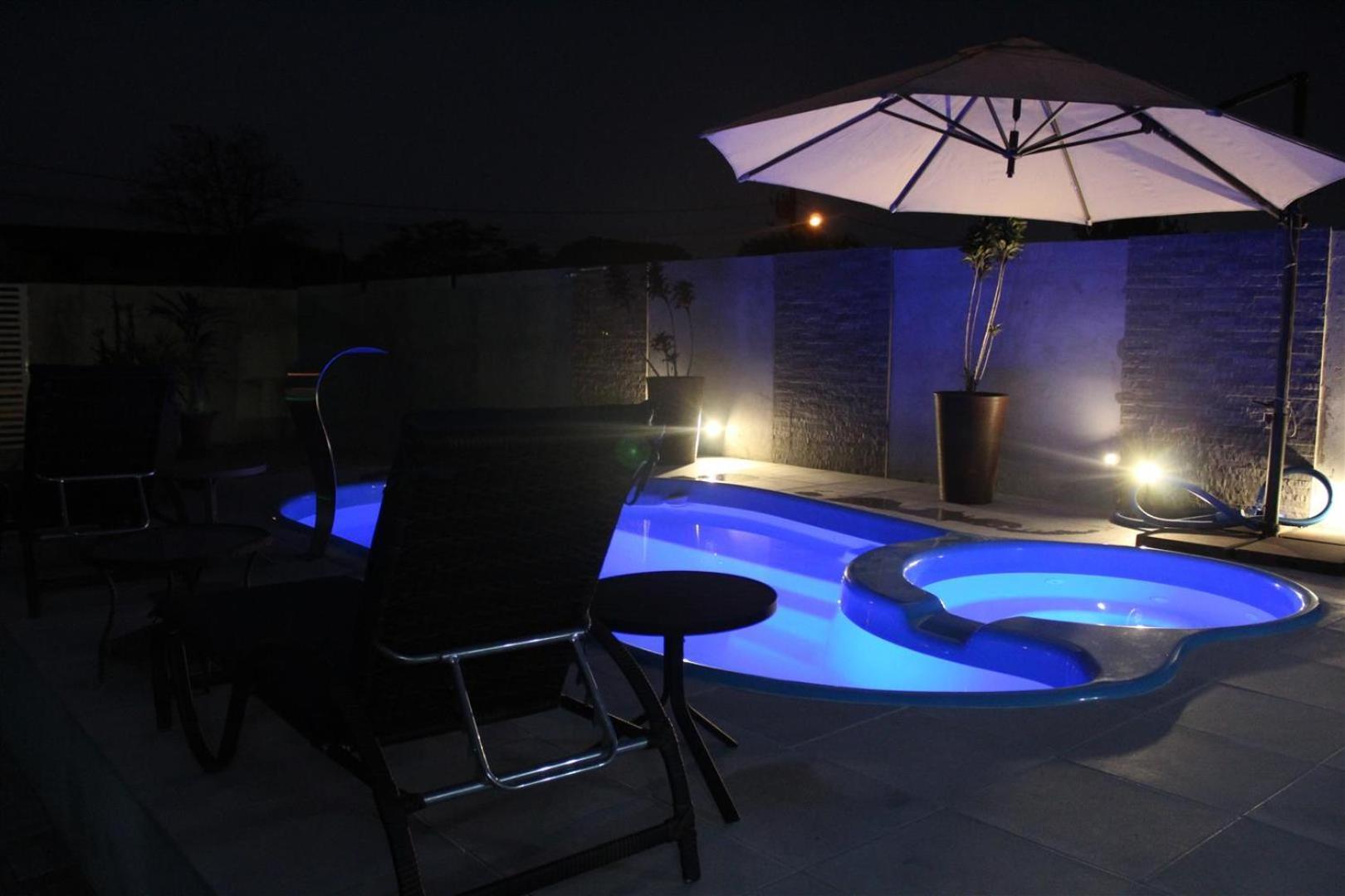 Apartment Captain Morgan Pontal Do Sul Com Piscina Pontal do Parana