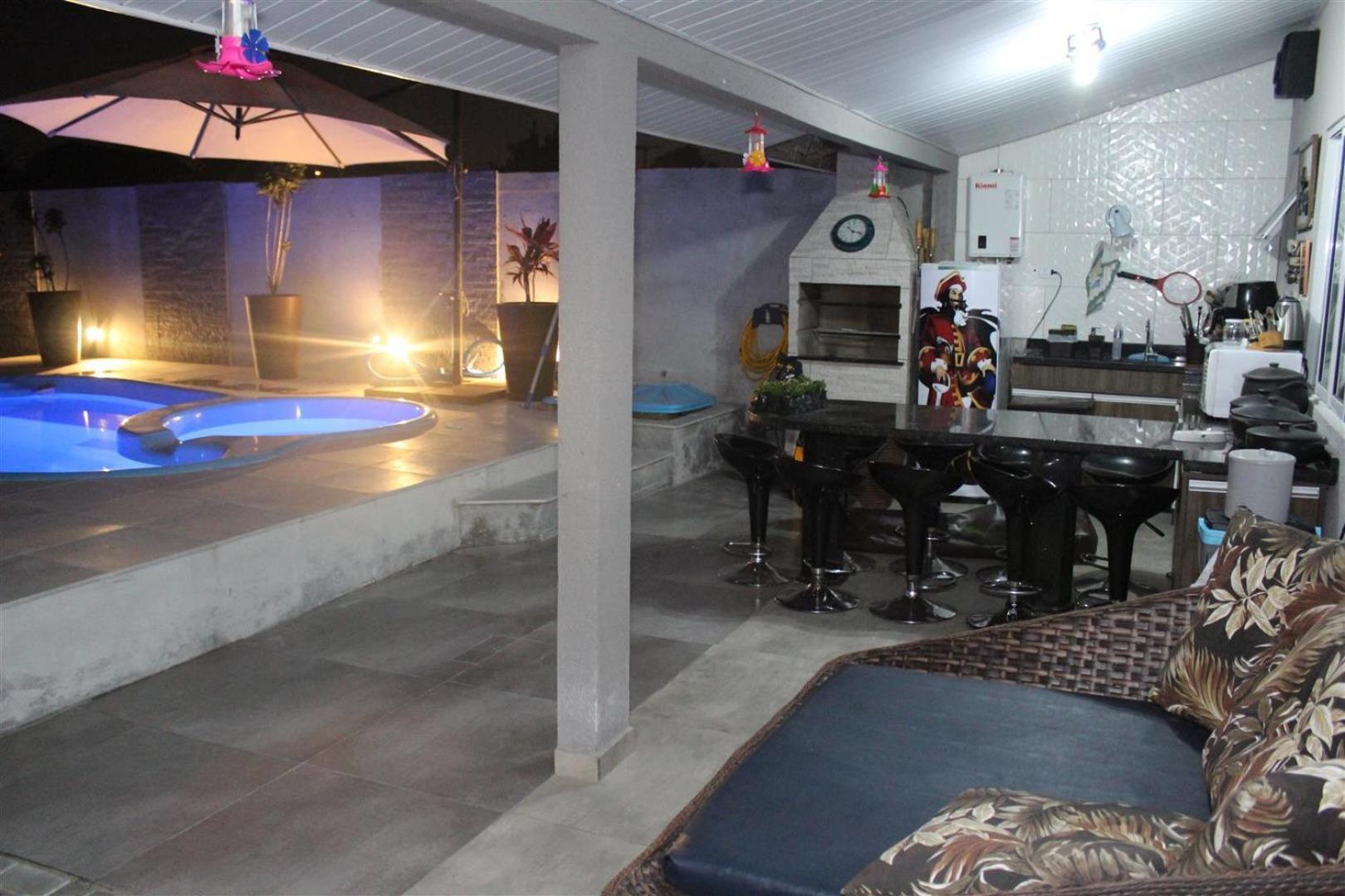 Apartment Captain Morgan Pontal Do Sul Com Piscina