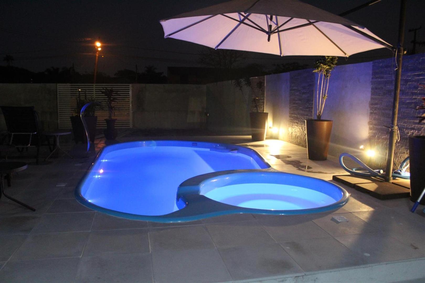 Captain Morgan Pontal Do Sul Com Piscina Apartment