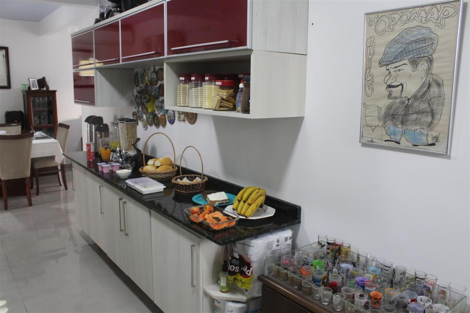 Captain Morgan Pontal Do Sul Com Piscina Apartment *